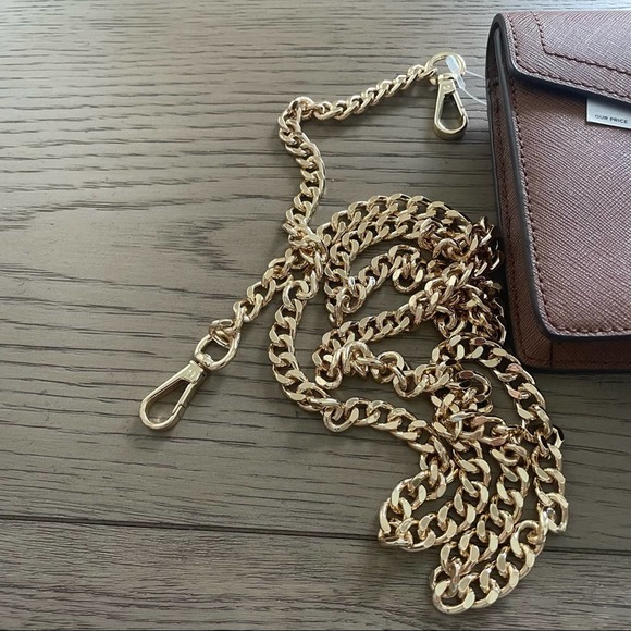 Michael Kors Karla Wristlet with Gold Crossbody Chain NWT - Picture 6 of 6